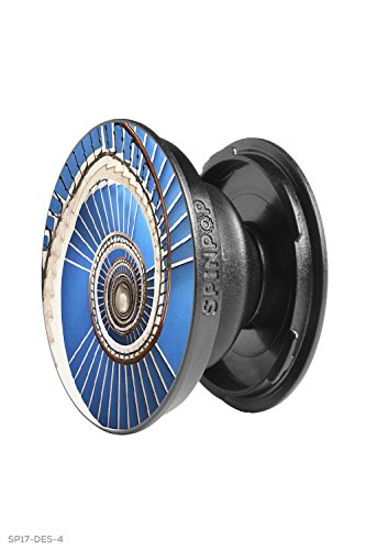 expanding hole illusion